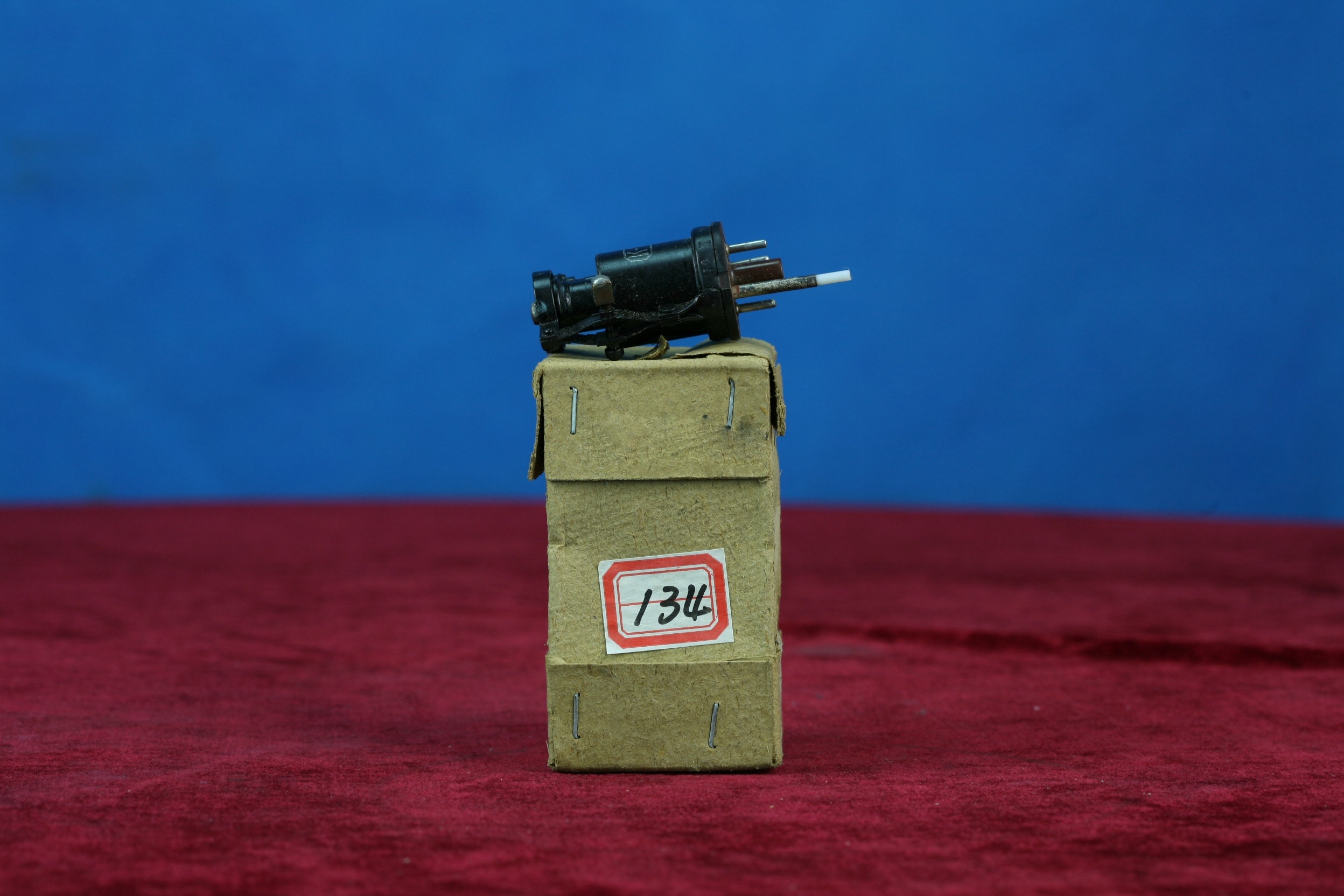 MB001503  K-19型速调管.jpg