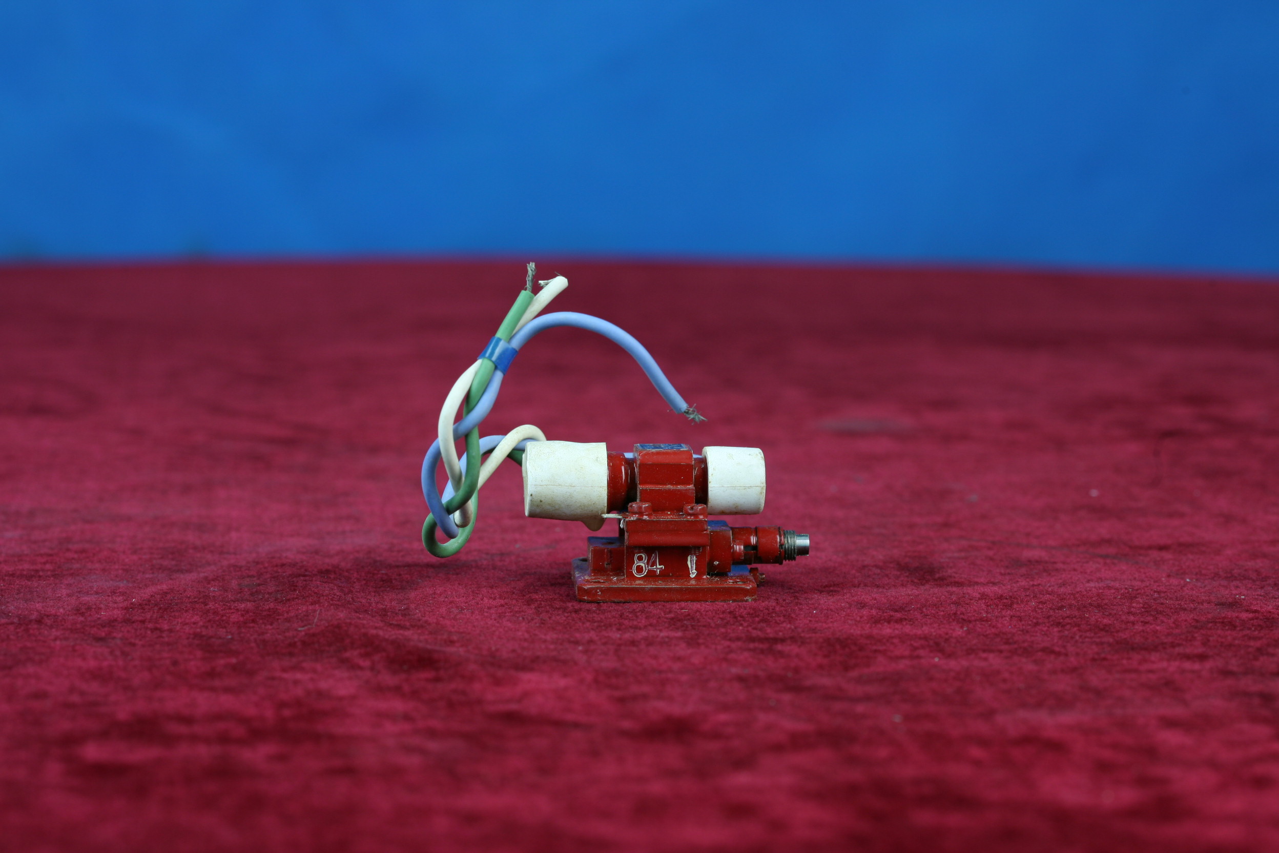 MB001507K110T1反射速调管.jpg